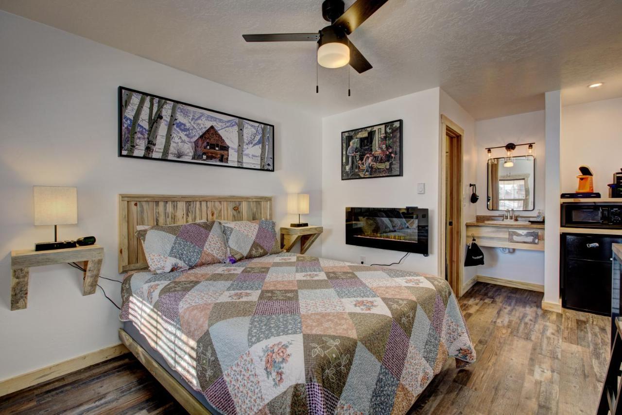 Hotel Alpine *